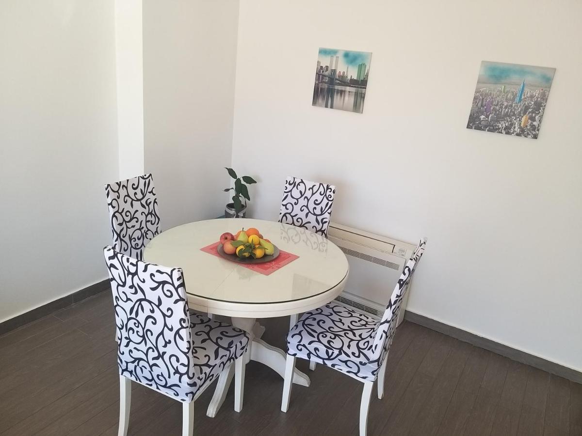 3 Bedroom Apartment With Terrace And Free Parking Split Exteriér fotografie